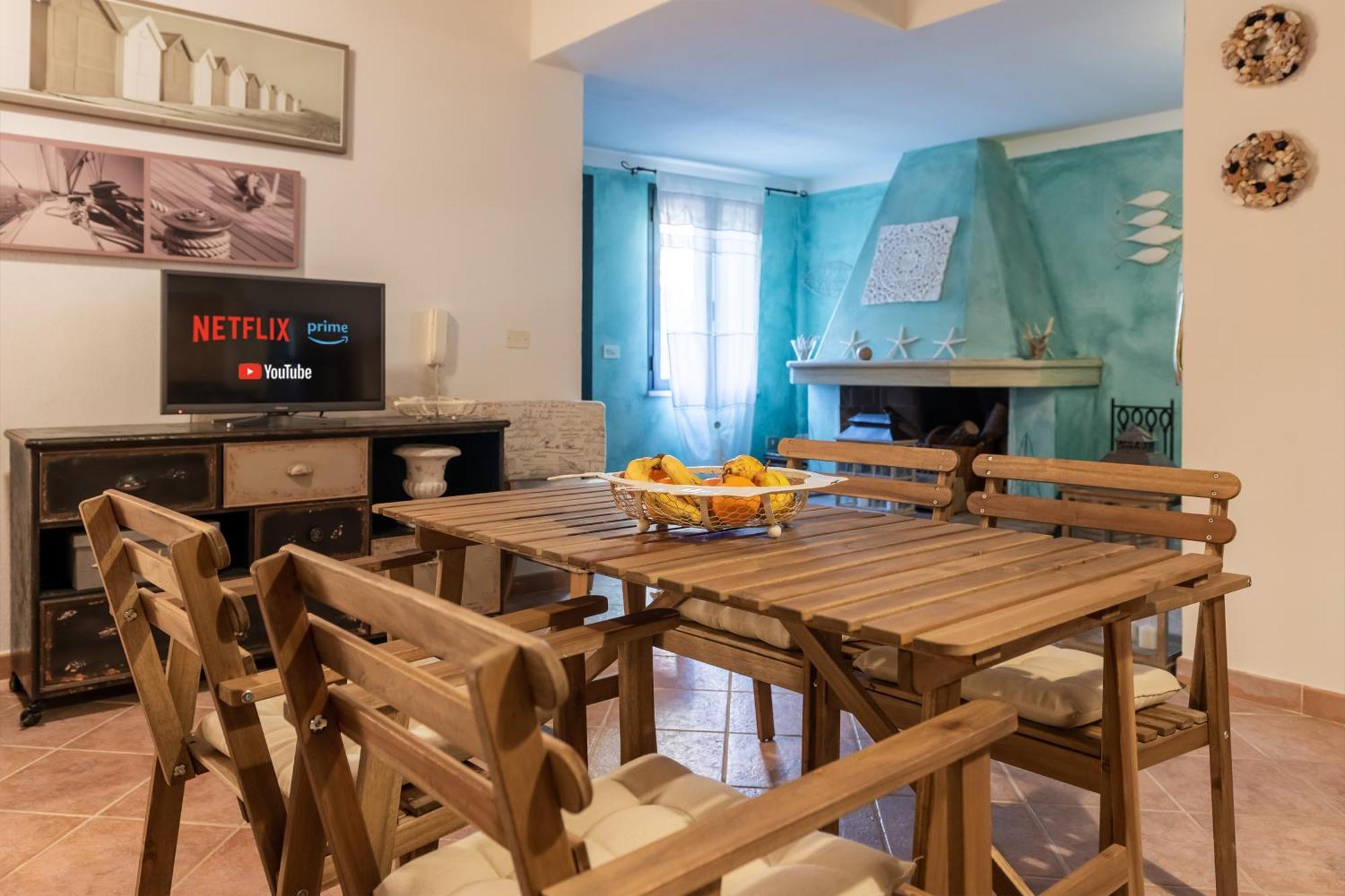 Raffinata Taverna Con Camino Cala Liberotto Ngoại thất bức ảnh